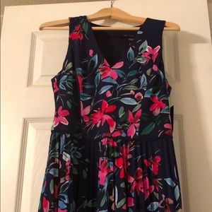 Maggy London Floral Print Summer Dress